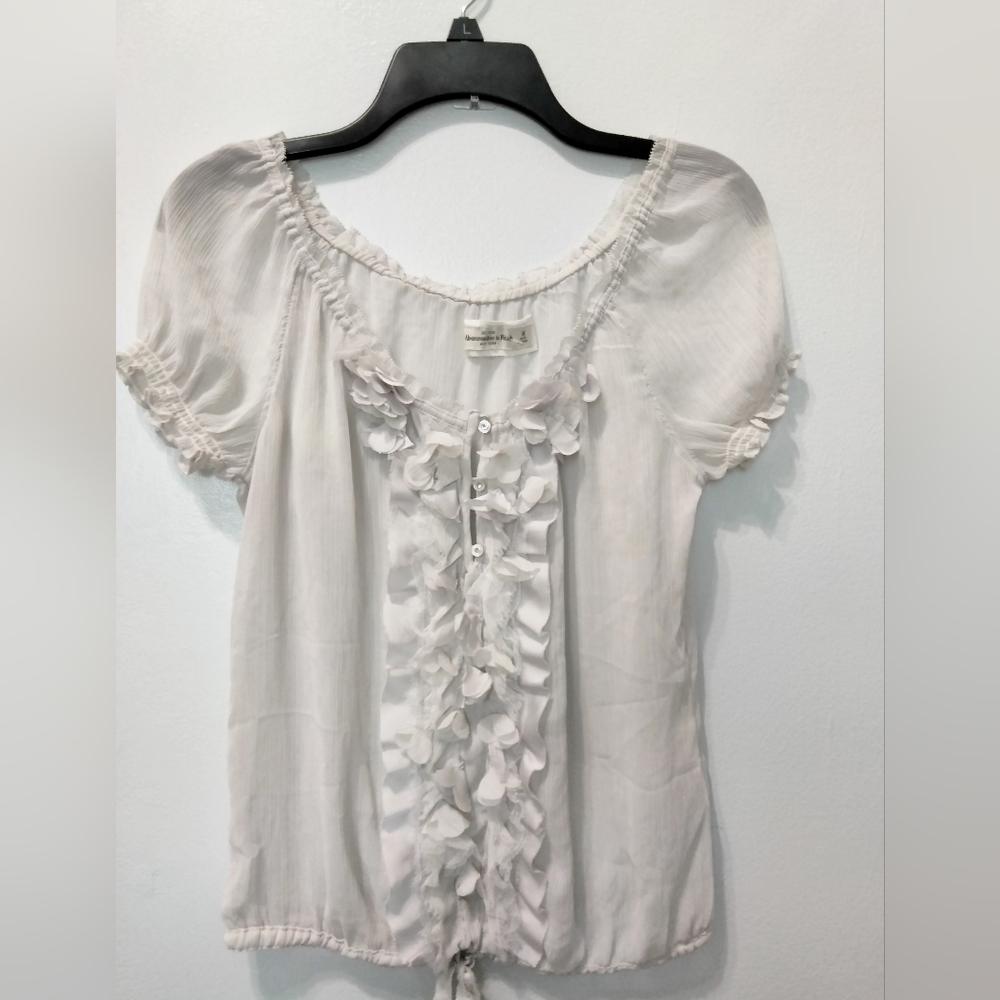 Abercrombie and Fitch Sheer top | Medium